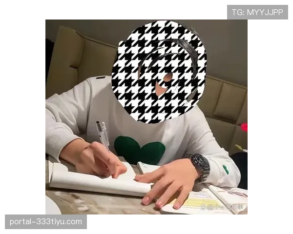 蒋林静训练完直接拎爱马仕去接娃，这妈当的也太不像普通人了